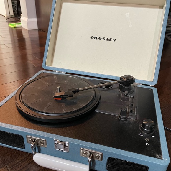 CROSLEY Record Player - Picture 4 of 5